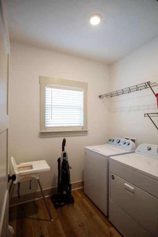 Coral Reef - Brand New Build, Pet Friendly, Private Pool! Sleeps 9! Vila Panama City Beach Exterior foto