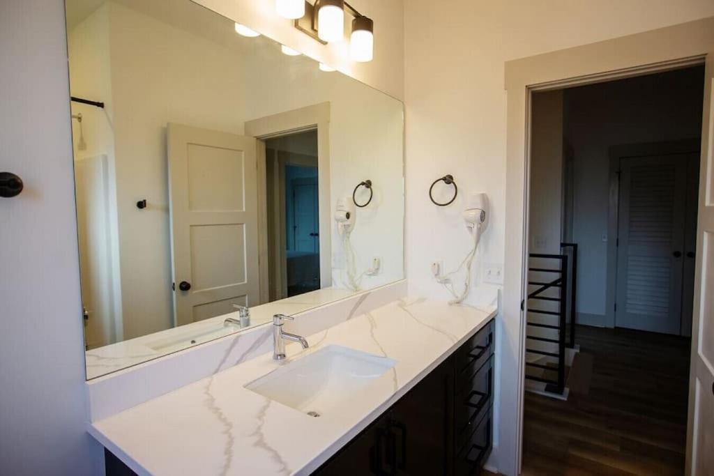 Coral Reef - Brand New Build, Pet Friendly, Private Pool! Sleeps 9! Vila Panama City Beach Exterior foto