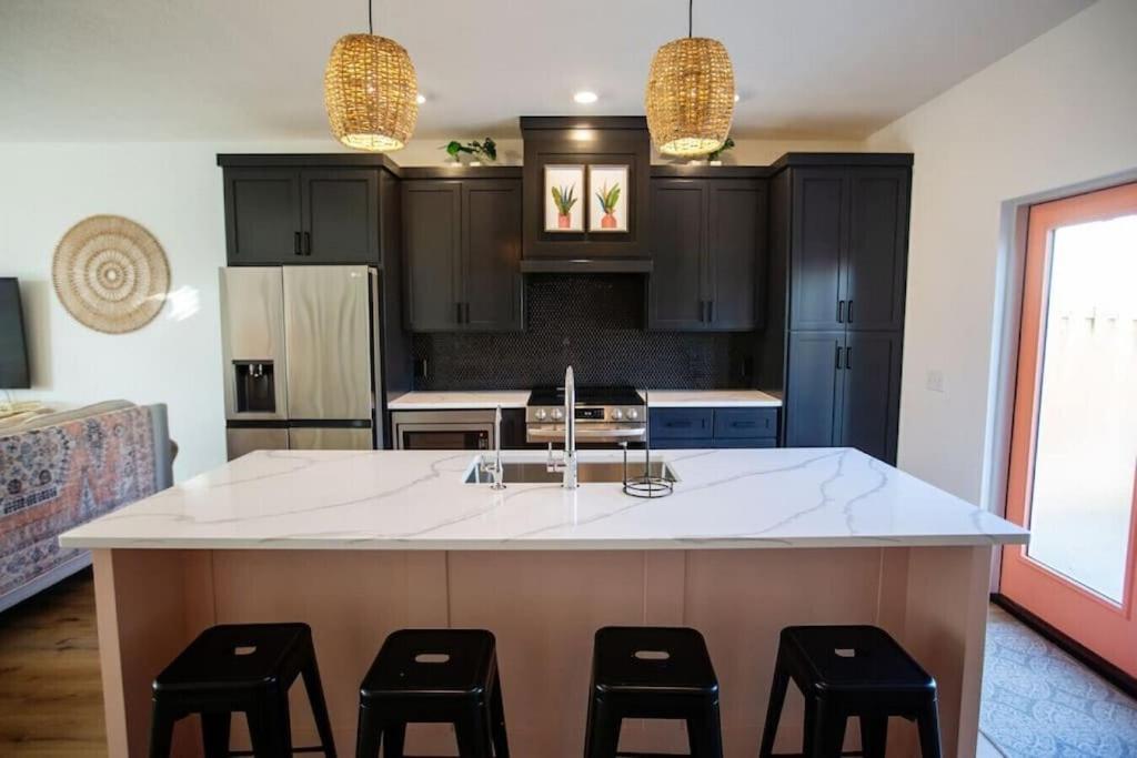 Coral Reef - Brand New Build, Pet Friendly, Private Pool! Sleeps 9! Vila Panama City Beach Exterior foto